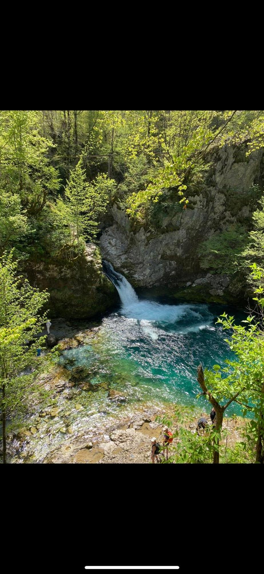 Shkodra Guest House & Trips Bagian luar foto