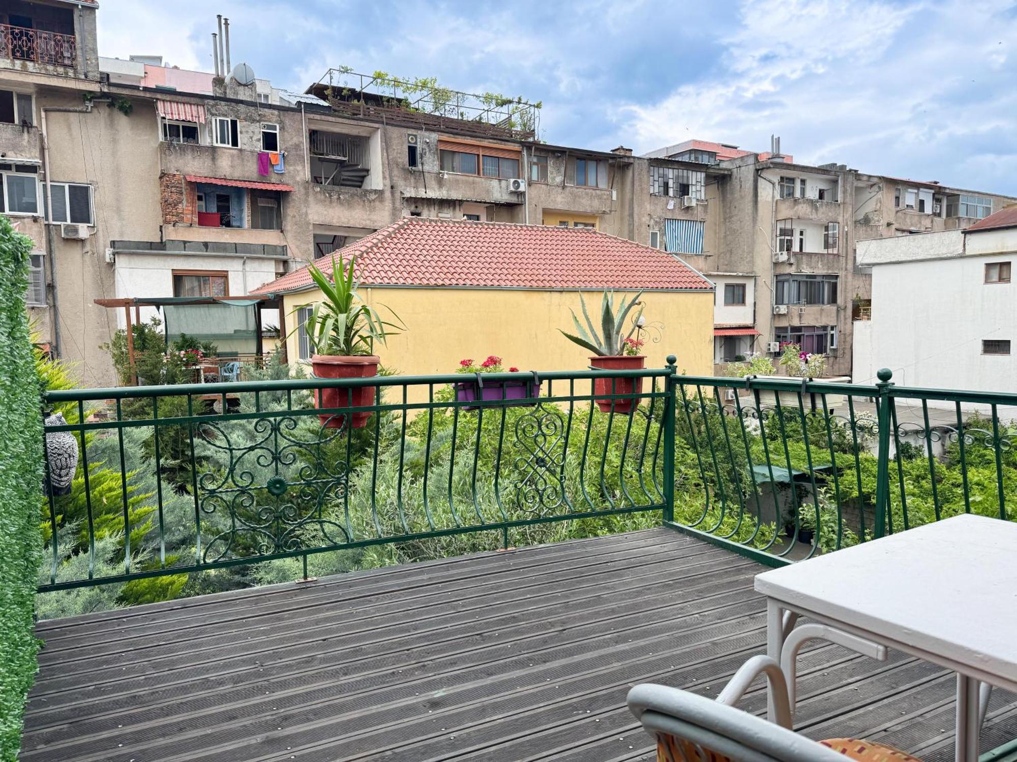 Shkodra Guest House & Trips Bagian luar foto